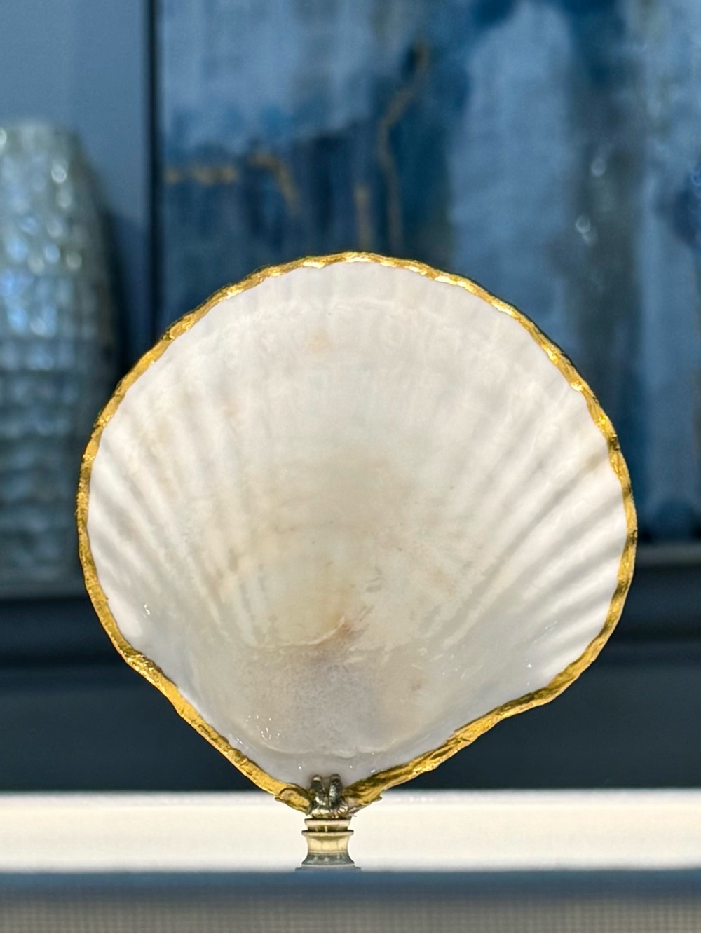 Hand Crafted Scalloped Clam Shell lamp finial  5”